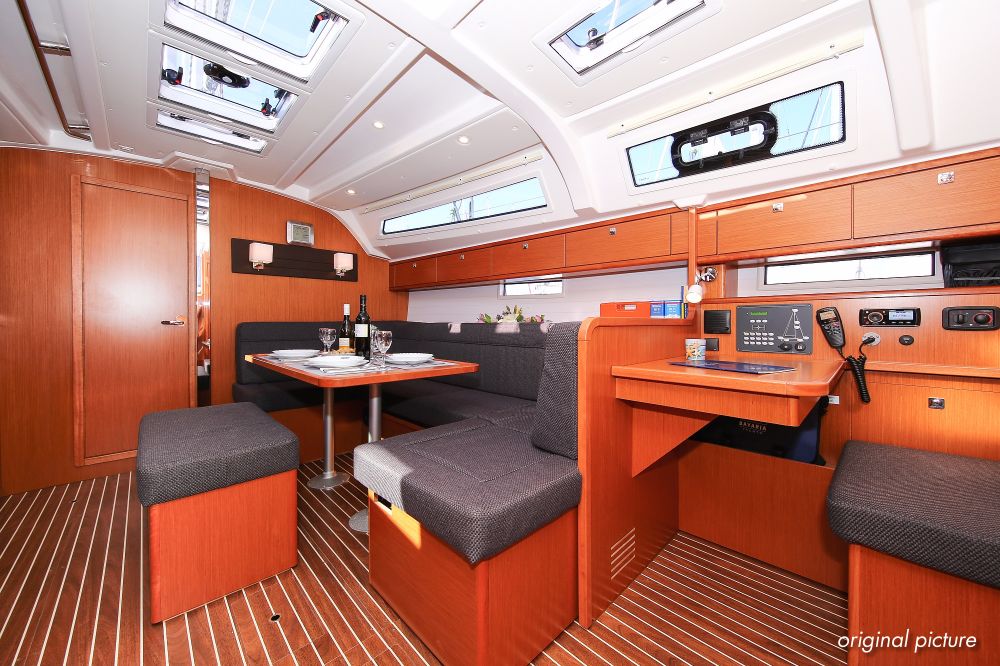 Bavaria Cruiser 41S — photo 9