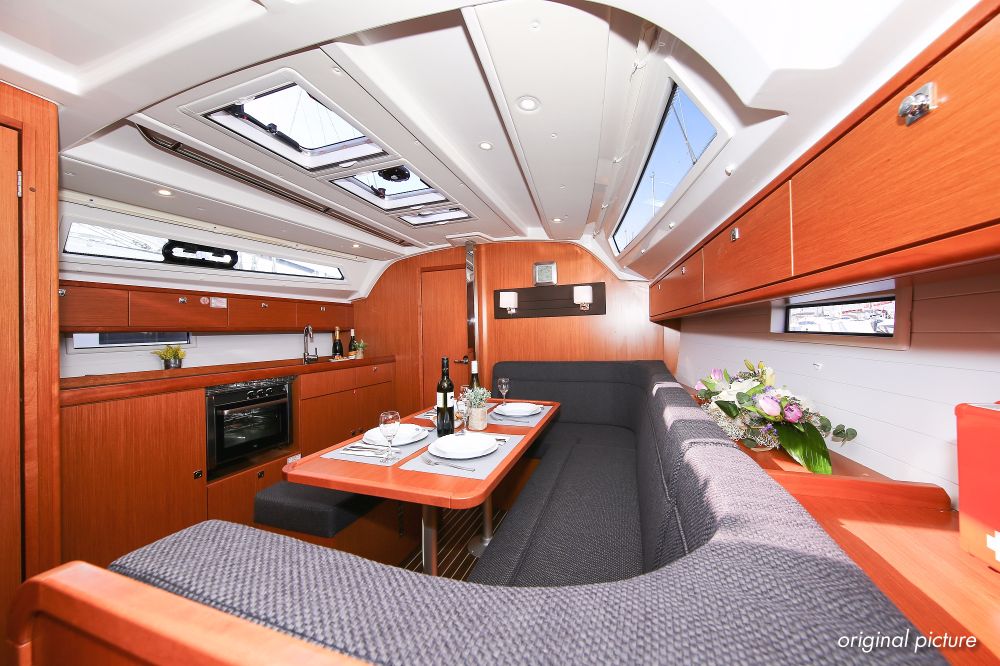 Bavaria Cruiser 41S — photo 12