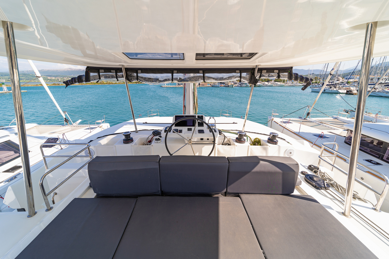 Lagoon 50 - 6 + 2 cab. — photo 6