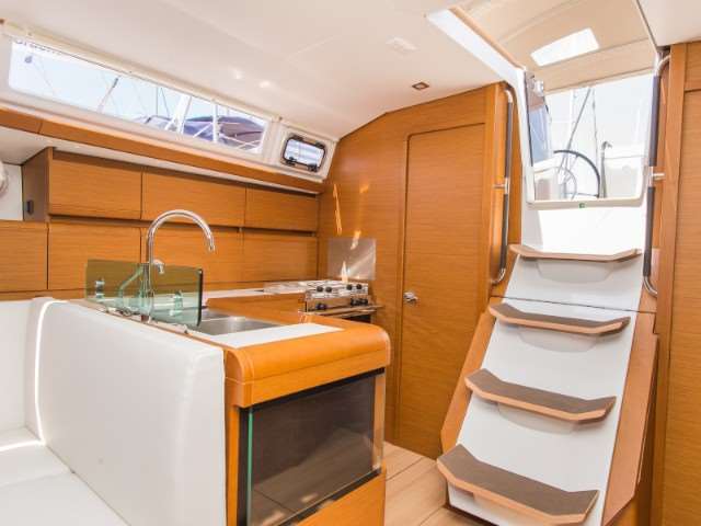 Sun Odyssey 449 — photo 16