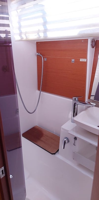 Dufour 430 GL — photo 15