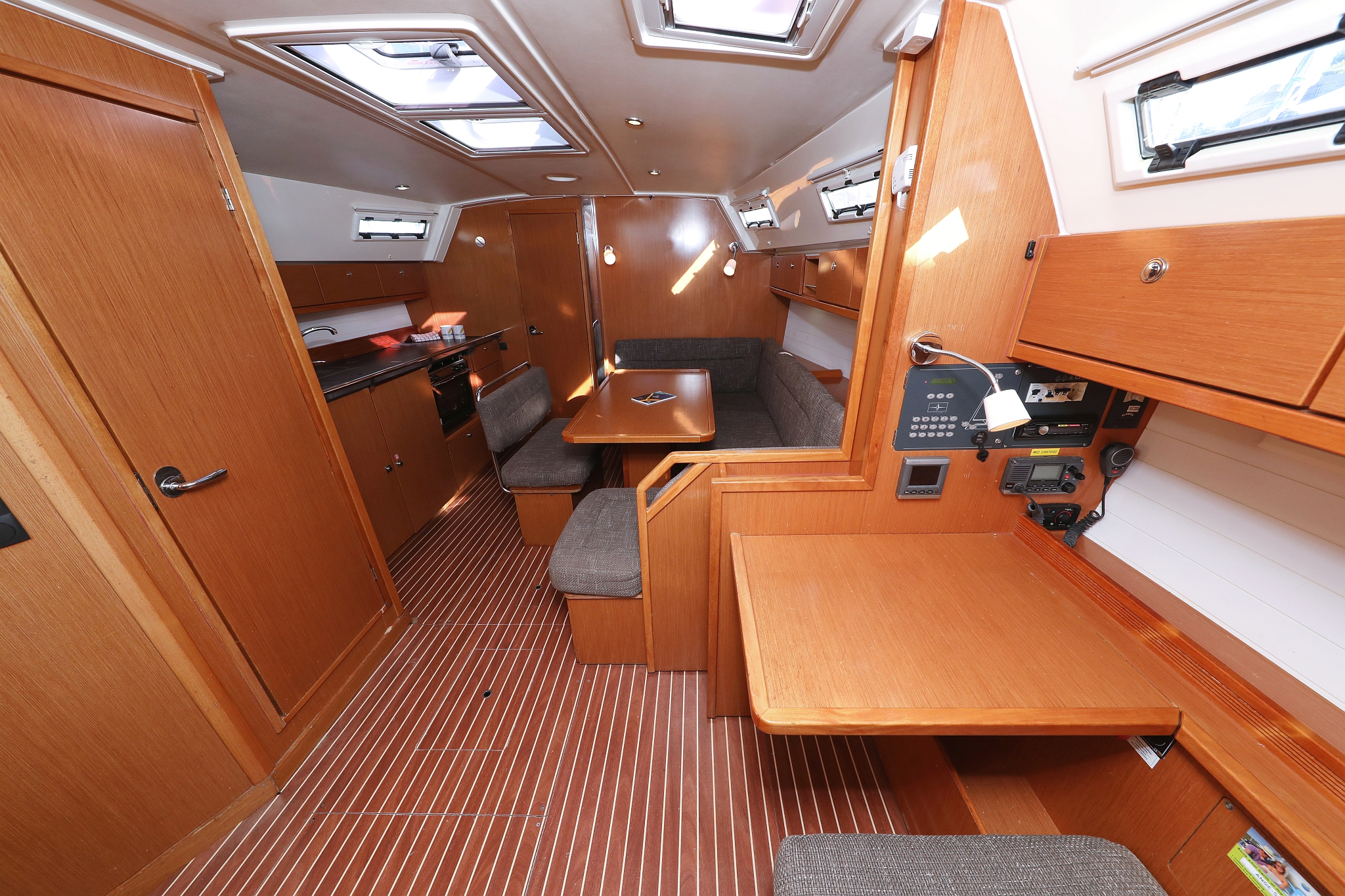 Bavaria Cruiser 40 S — photo 20