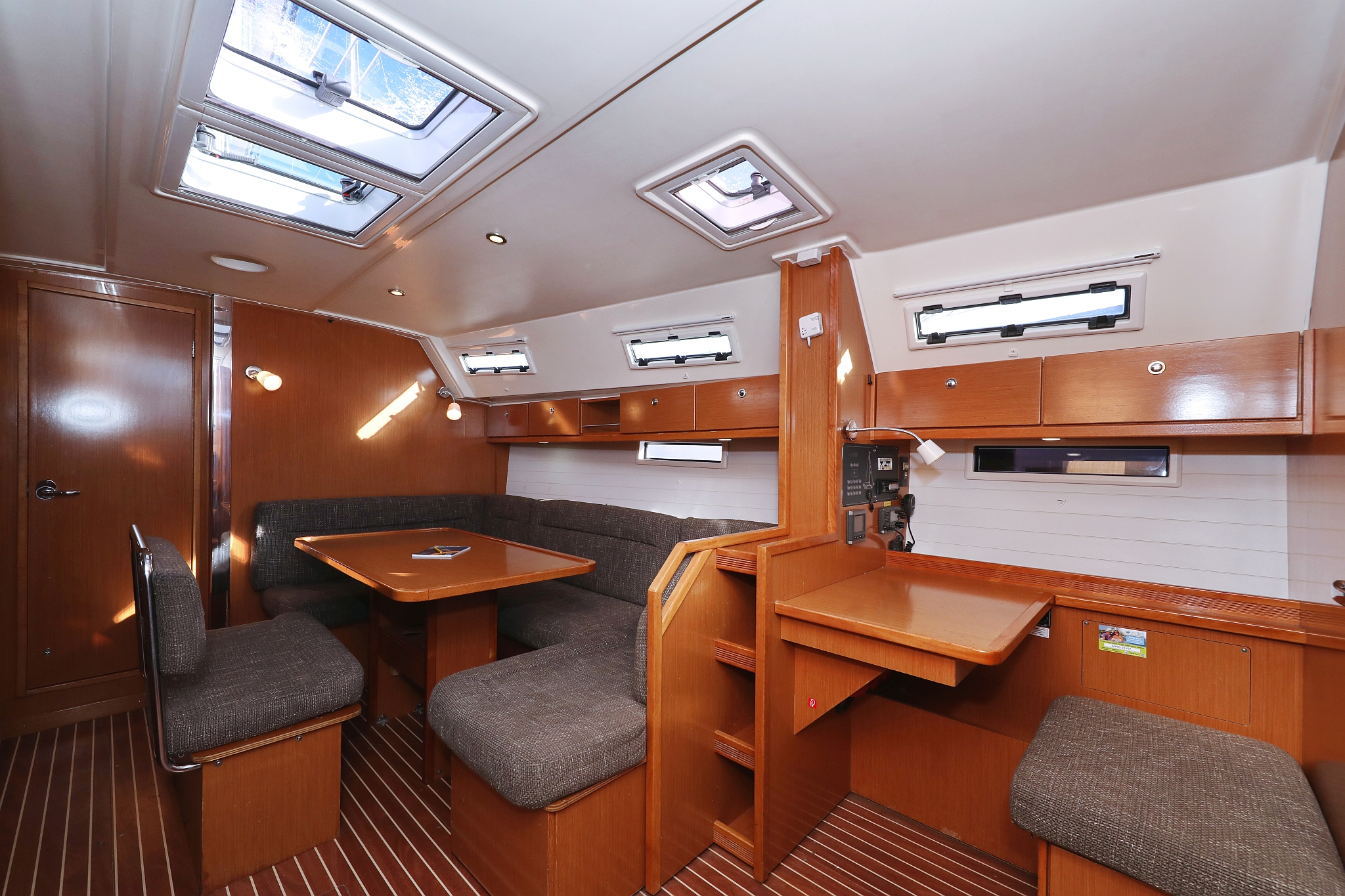 Bavaria Cruiser 40 S — photo 21