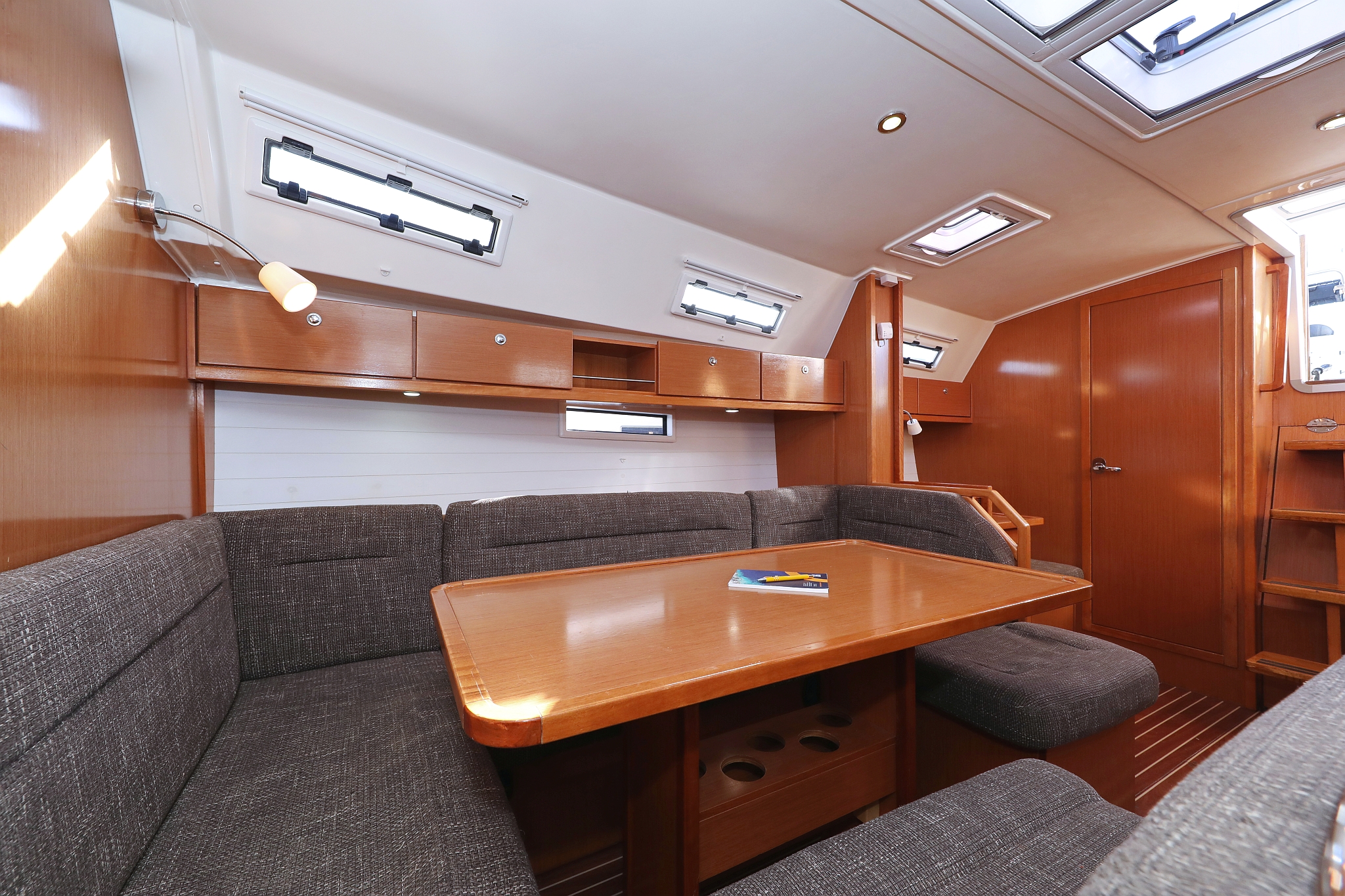 Bavaria Cruiser 40 S — photo 24