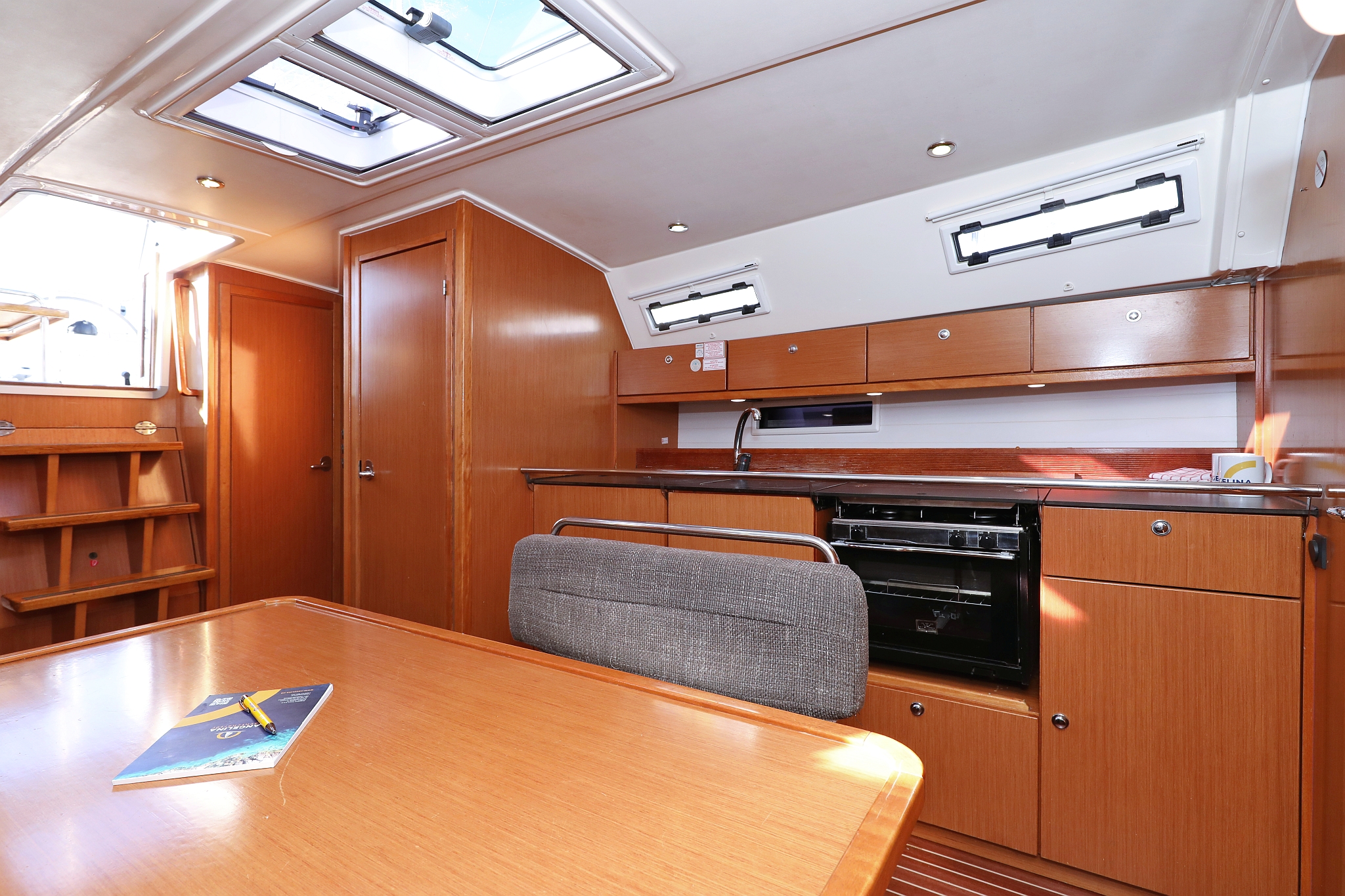Bavaria Cruiser 40 S — photo 26