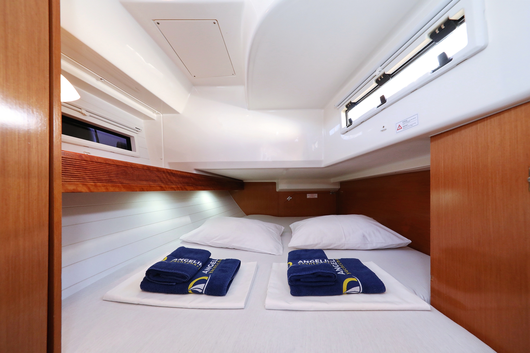 Bavaria Cruiser 40 S — photo 33