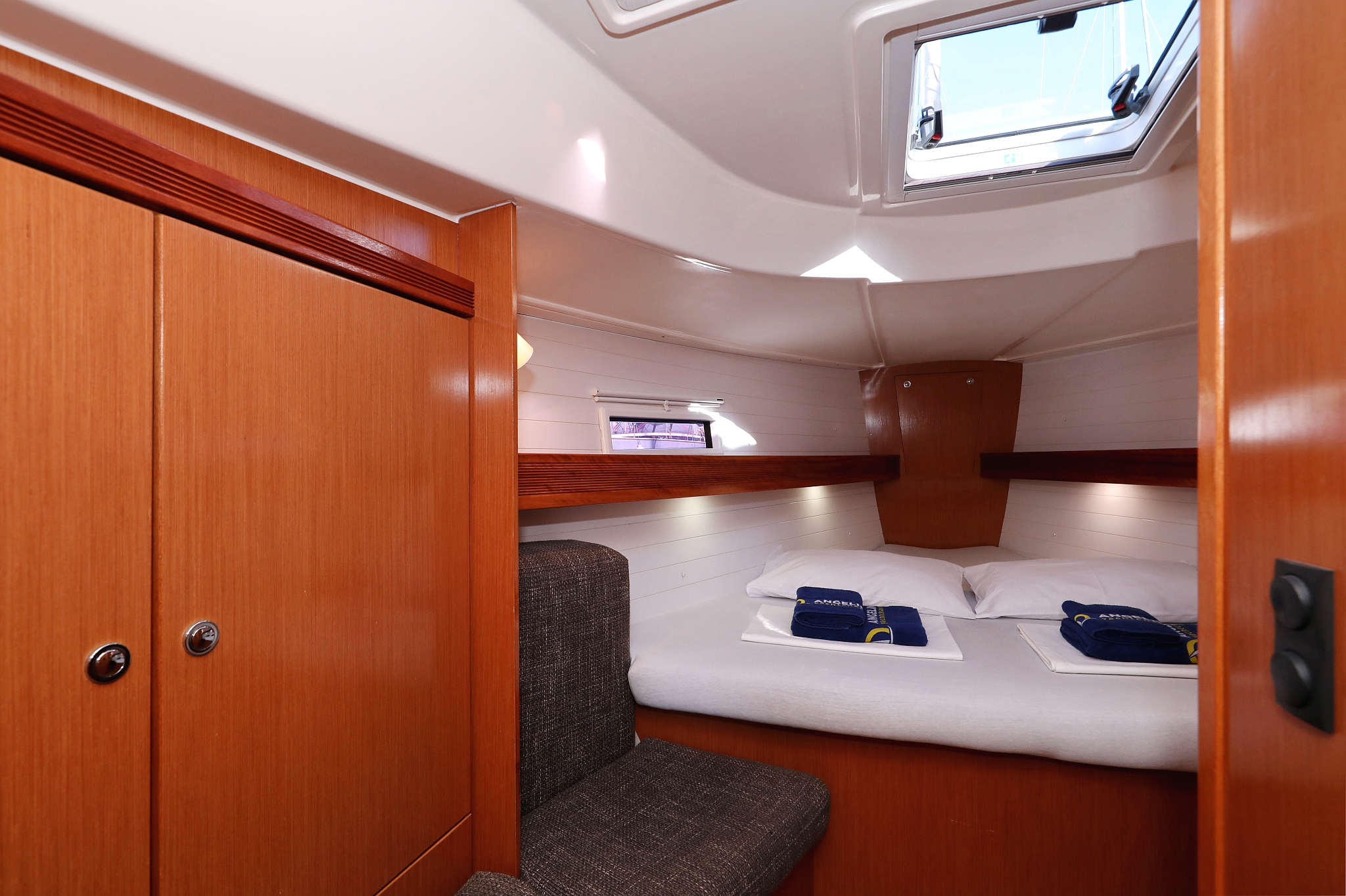 Bavaria Cruiser 40 S — photo 36