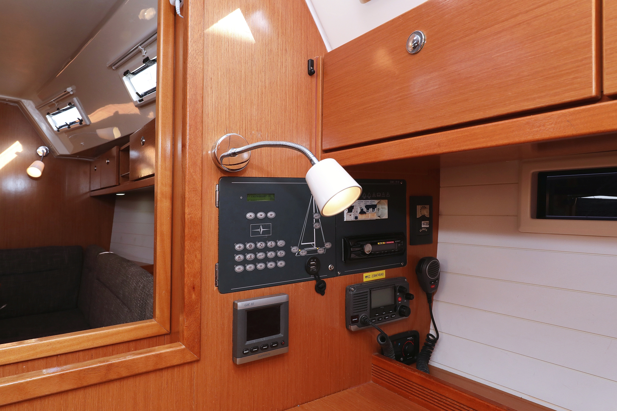 Bavaria Cruiser 40 S — photo 3