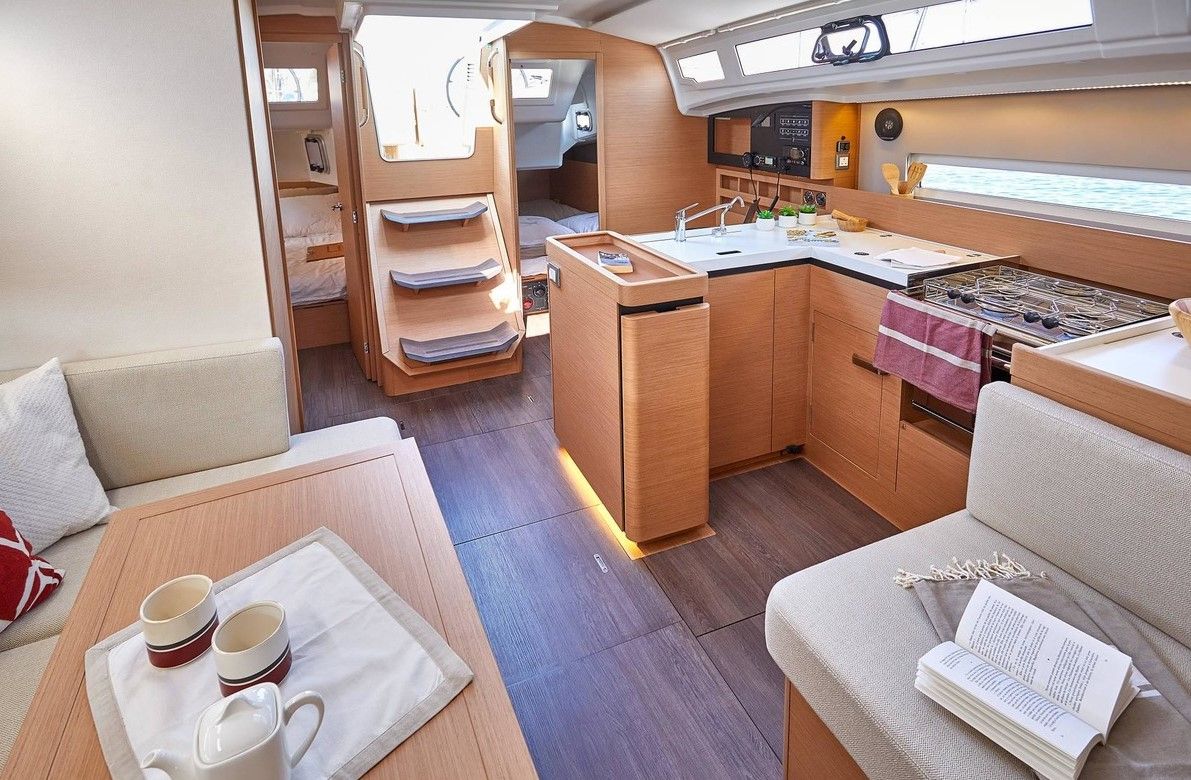 Sun Odyssey 410 - 3 cab. — photo 9