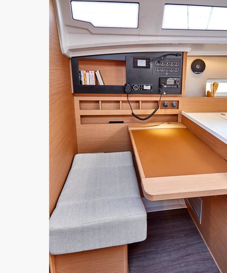 Sun Odyssey 410 - 3 cab. — photo 10