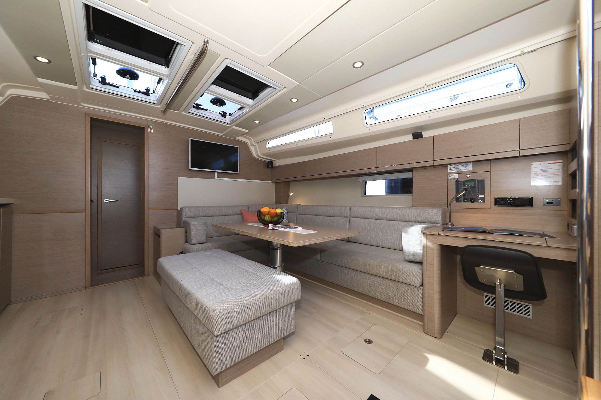 Hanse 508 - 5 + 1 cab. — photo 9