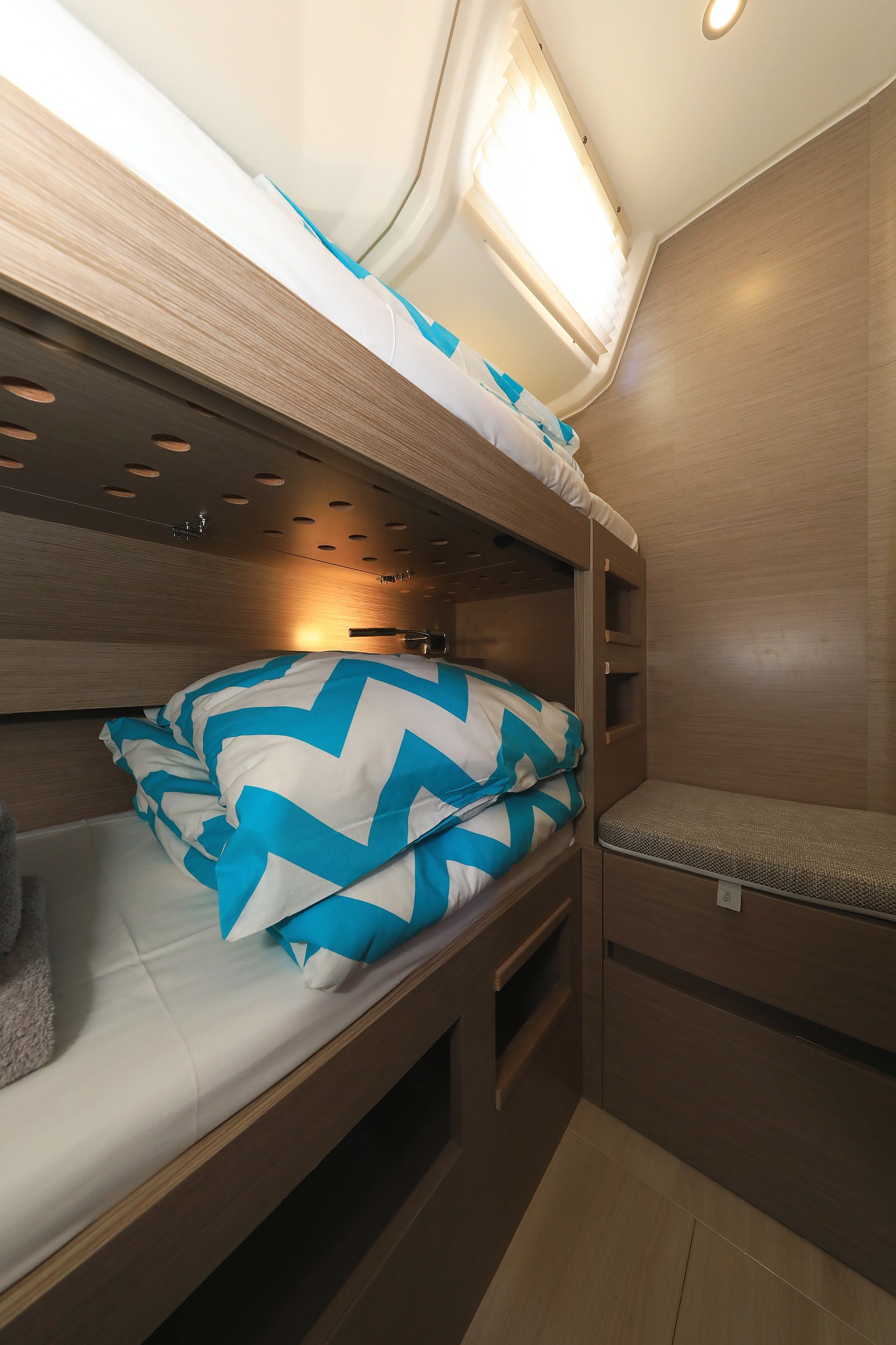 Hanse 508 - 5 + 1 cab. — photo 14