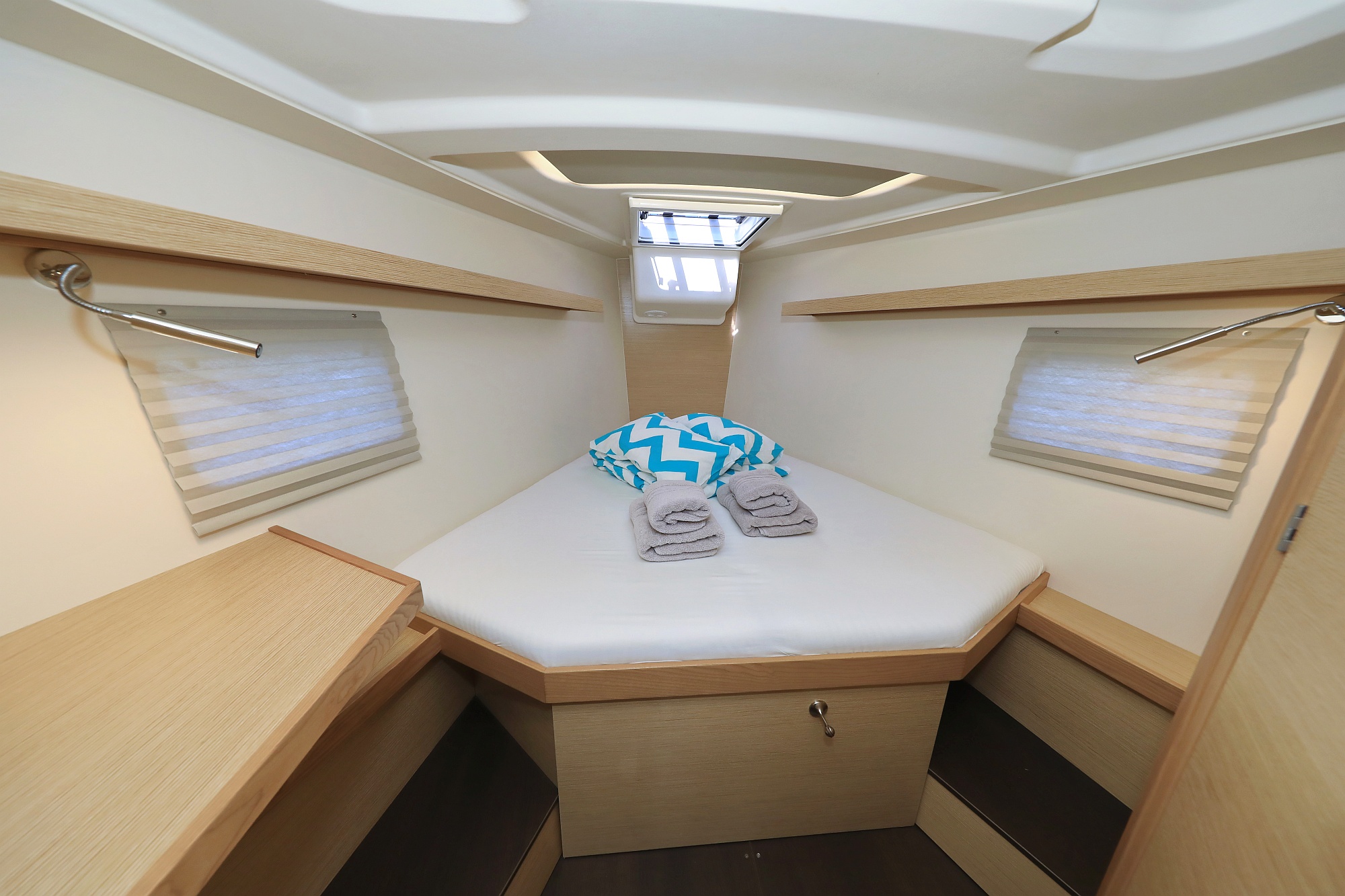 Hanse 418 - 3 cab. — photo 2
