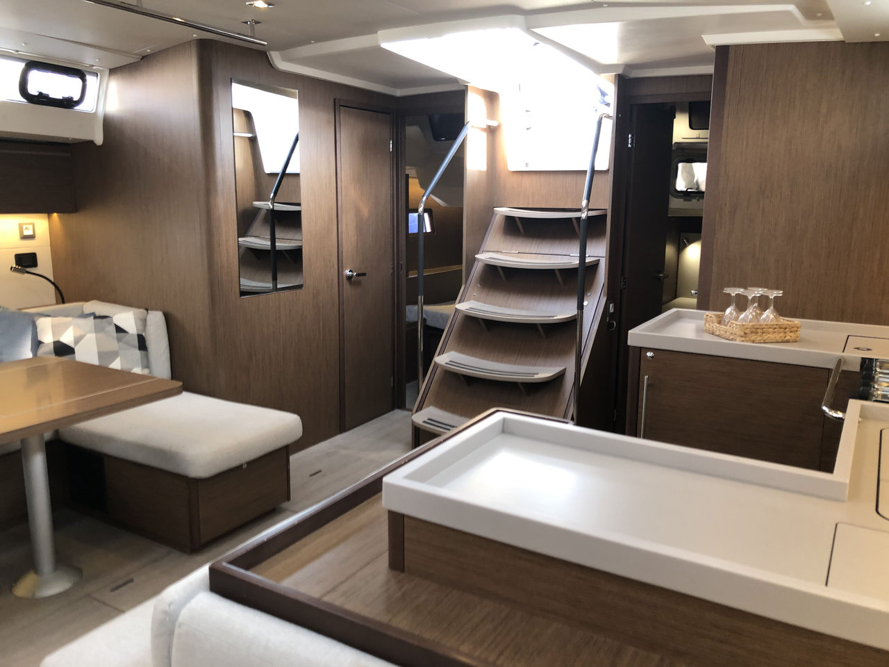 Oceanis 51.1 - 5 + 1 cab. — photo 14