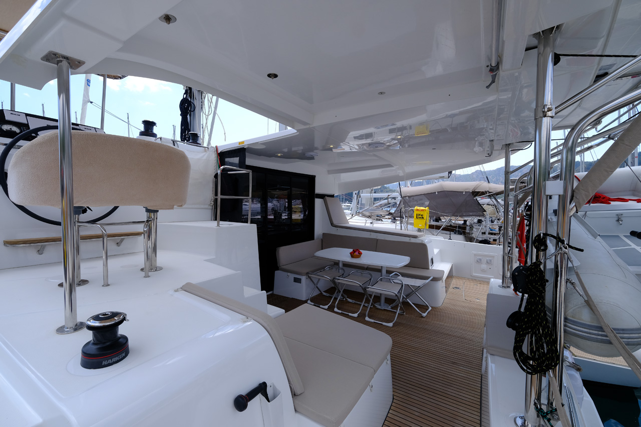 Lagoon 42 - 4 cab. — photo 5