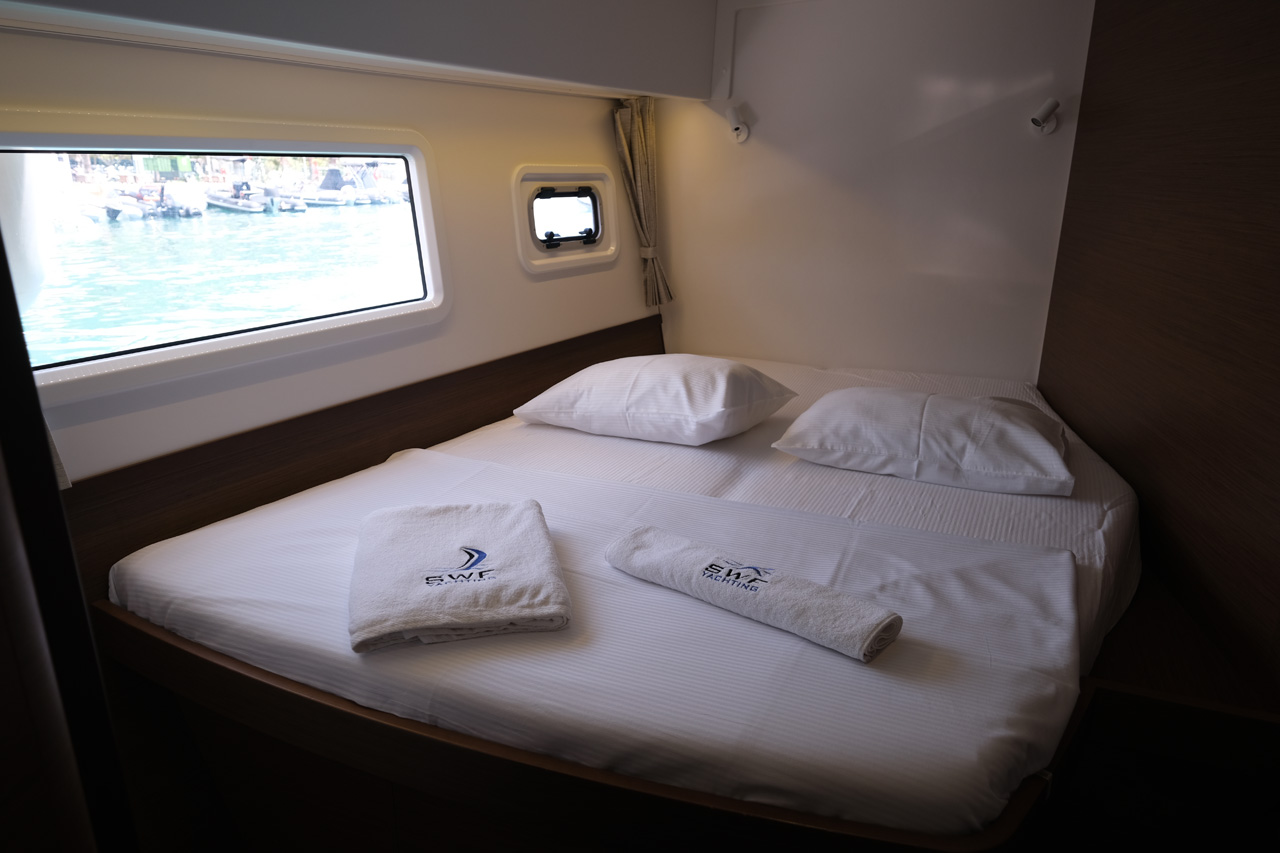 Lagoon 42 - 4 cab. — photo 17