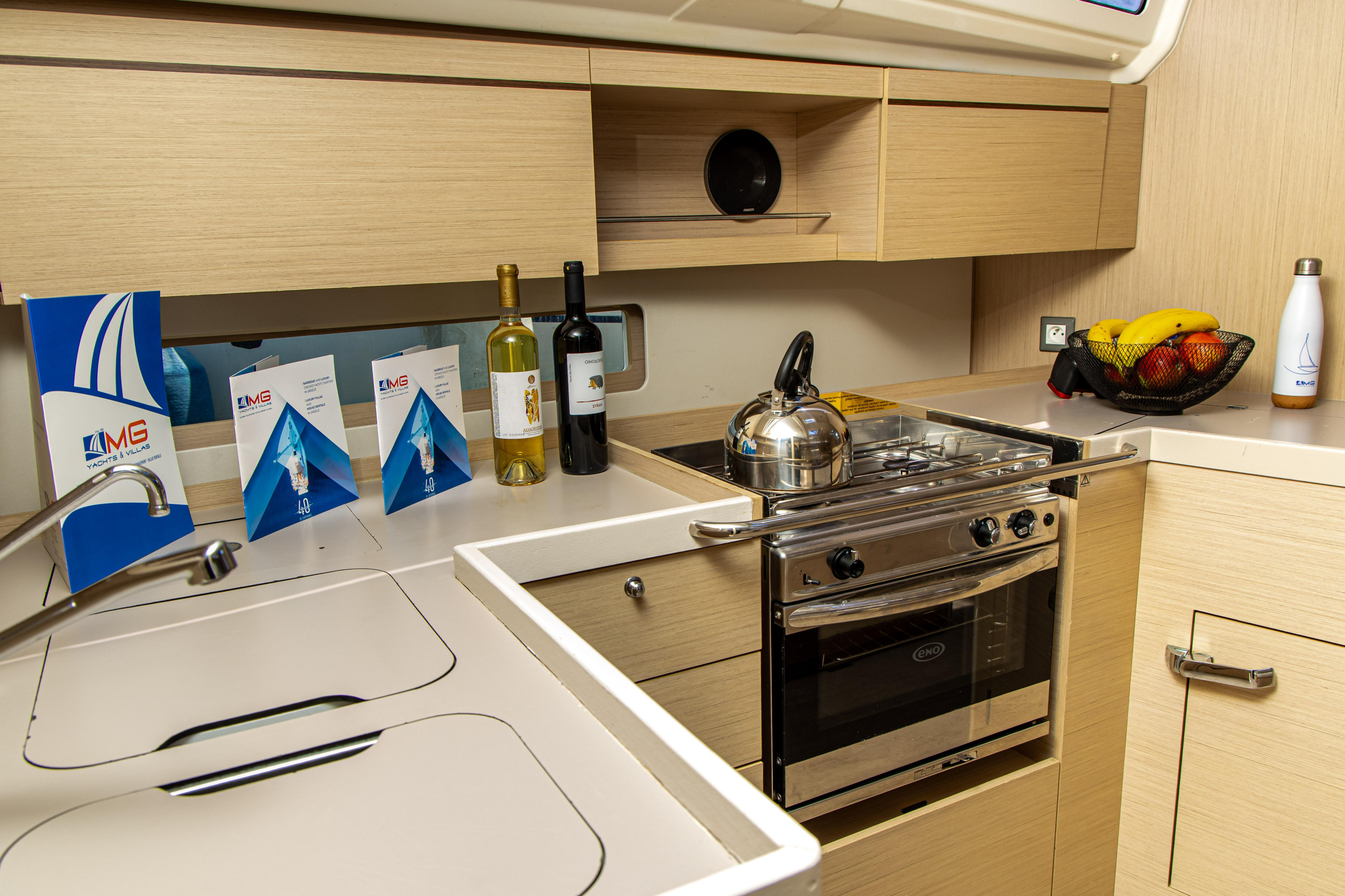 Oceanis 40.1 — photo 11
