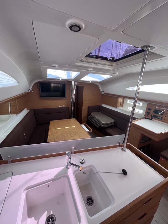 Elan Impression 45 — photo 9