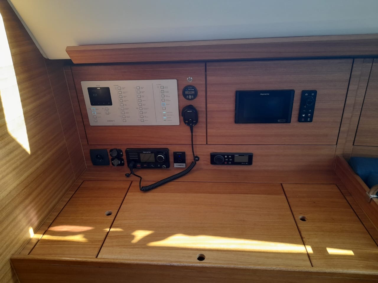 Elan Impression 45.1 — photo 17