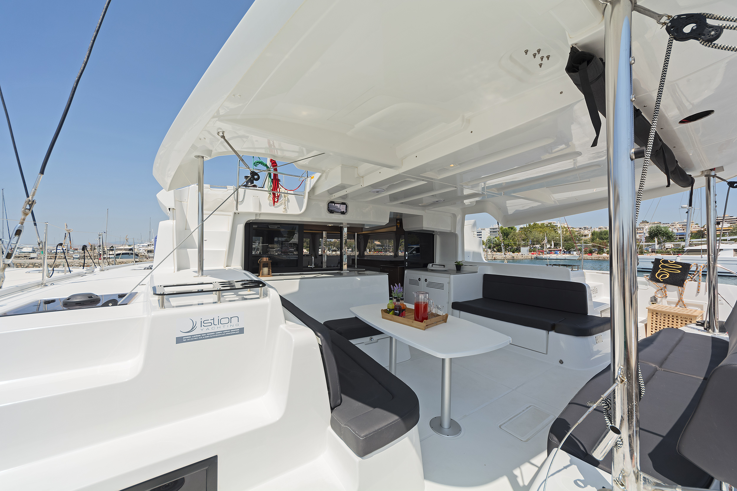Lagoon 46 - 4 + 2 cab. — photo 8