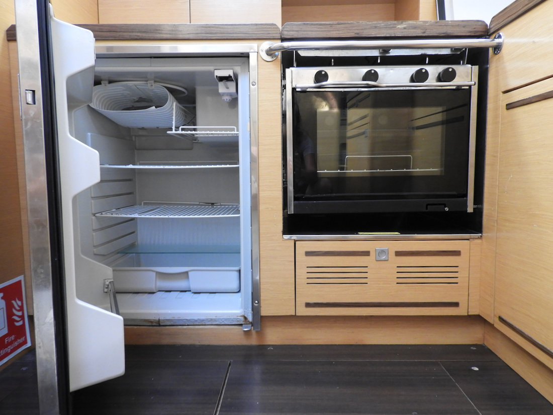 Elan 444 Impression — photo 17
