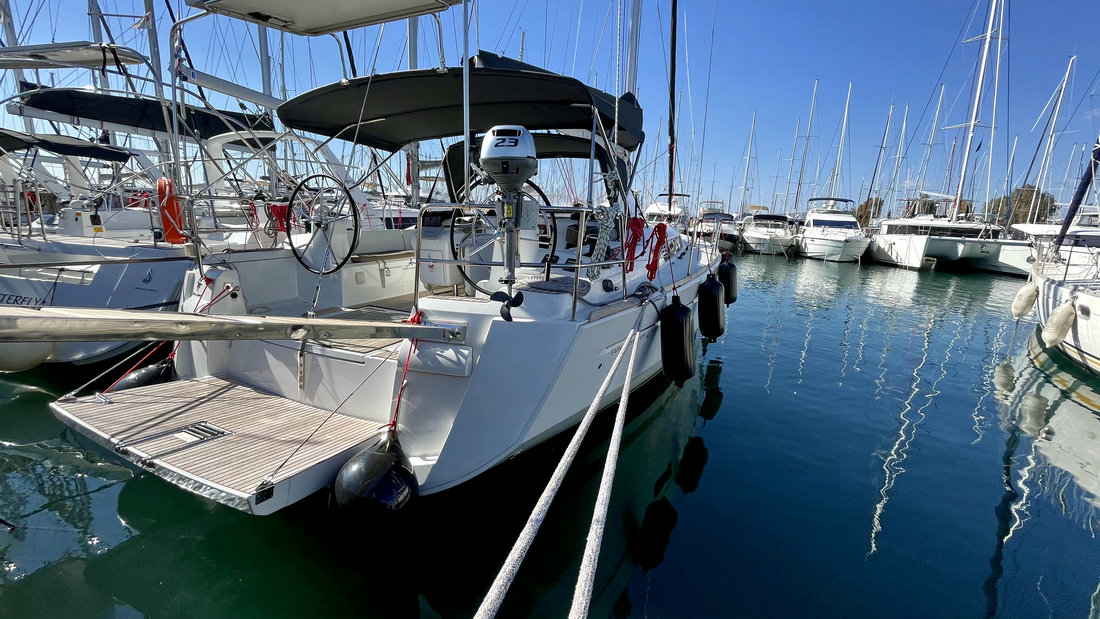 Sun Odyssey 479 - 4 cab. — photo 4
