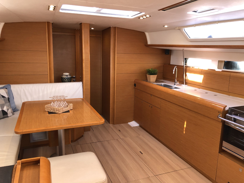 Sun Odyssey 479 - 4 cab. — photo 11
