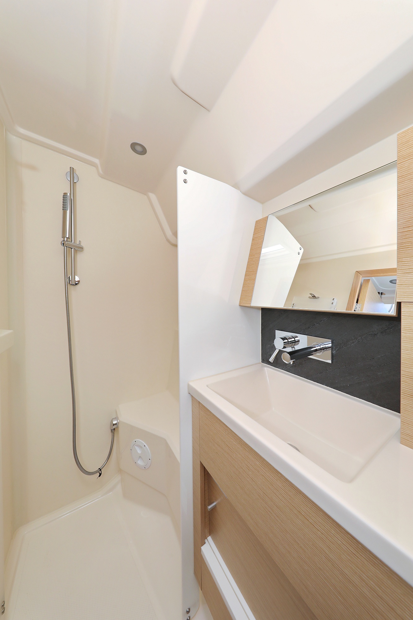 Hanse 458 - 3 cab. — photo 19