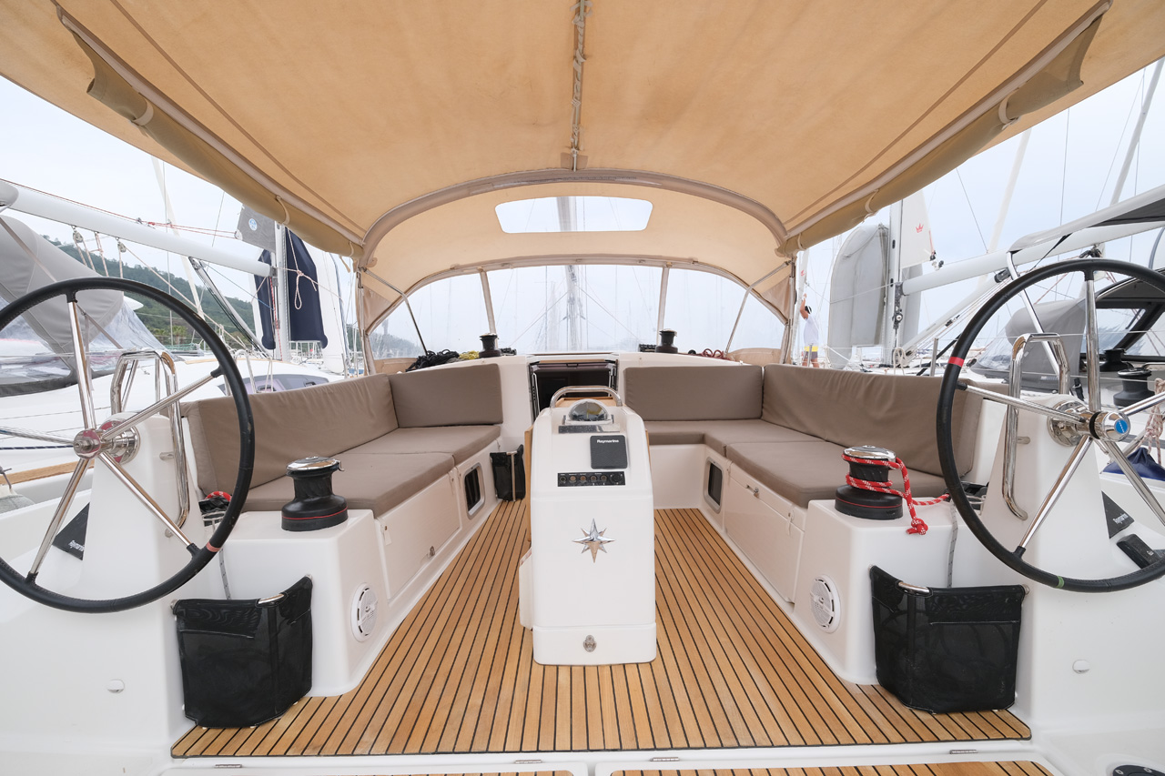 Sun Odyssey 490 - 3 cab. — photo 3