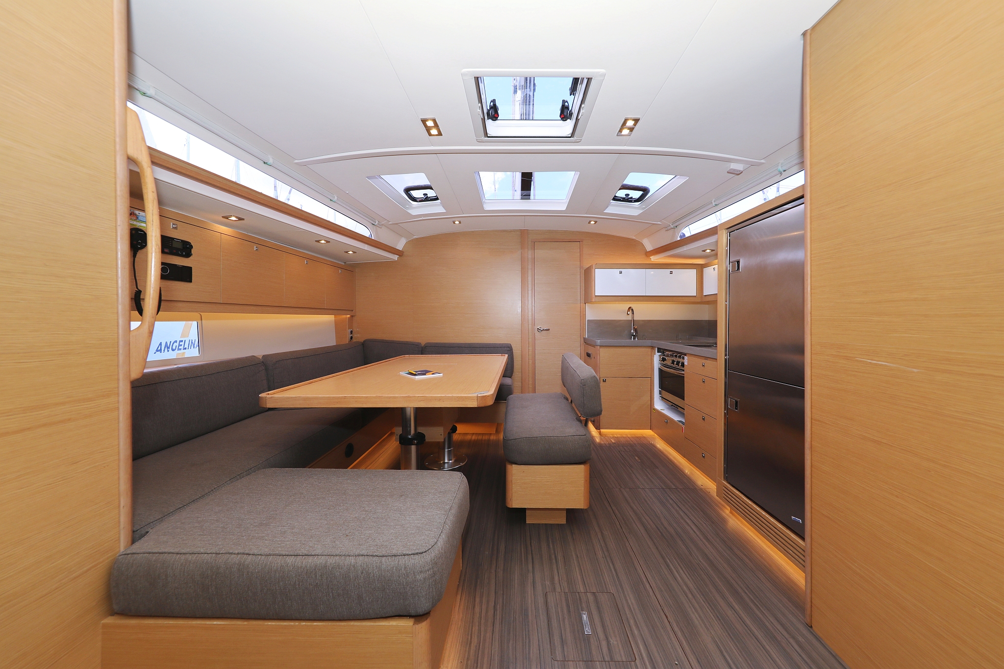 Dufour 470 - 5 cab. — photo 13
