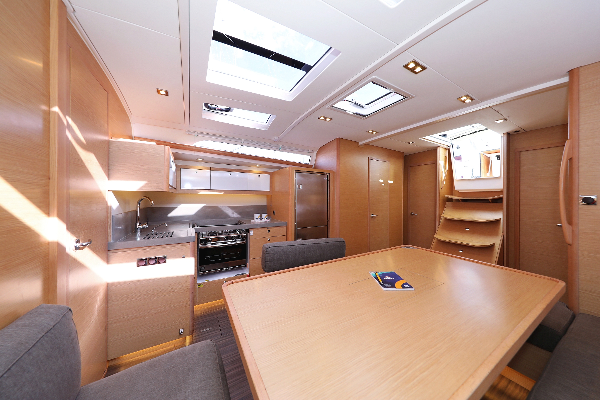 Dufour 470 - 5 cab. — photo 16