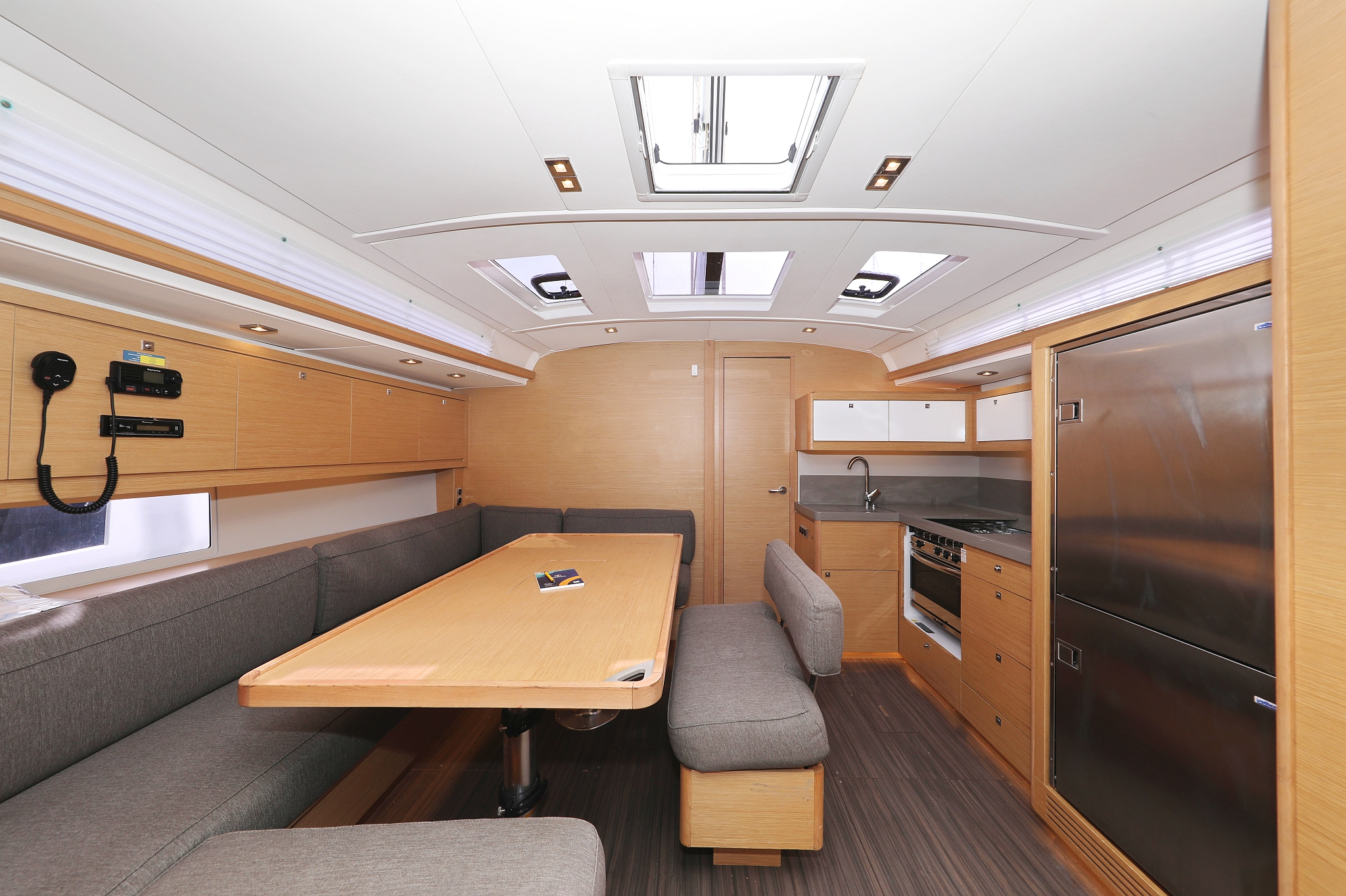 Dufour 470 - 5 cab. — photo 13