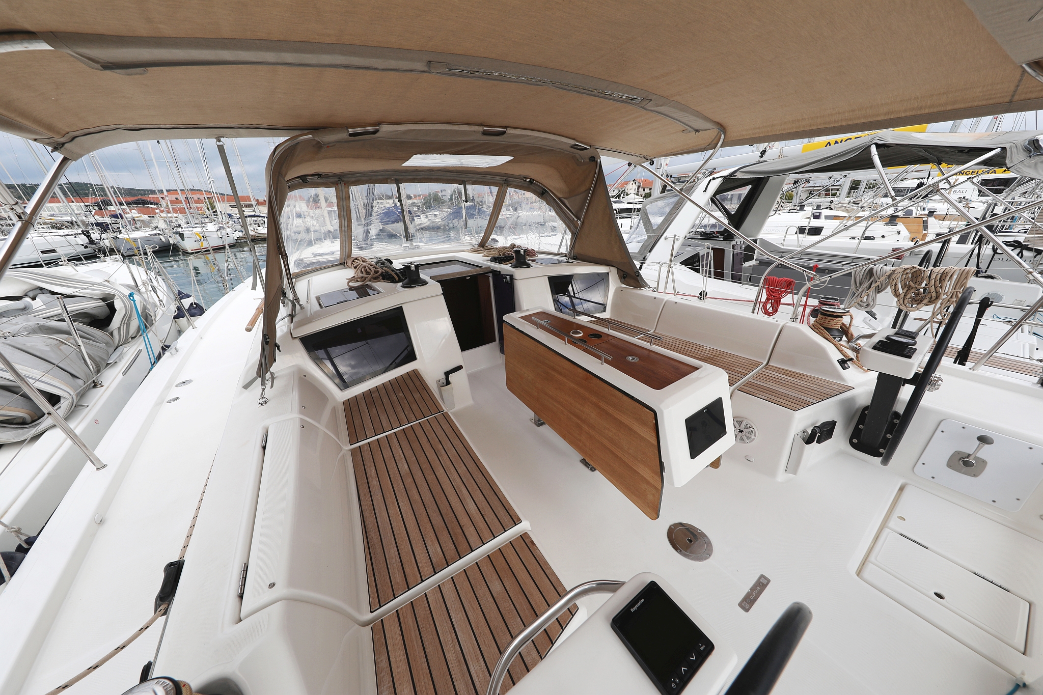 Dufour 430 GL — photo 5
