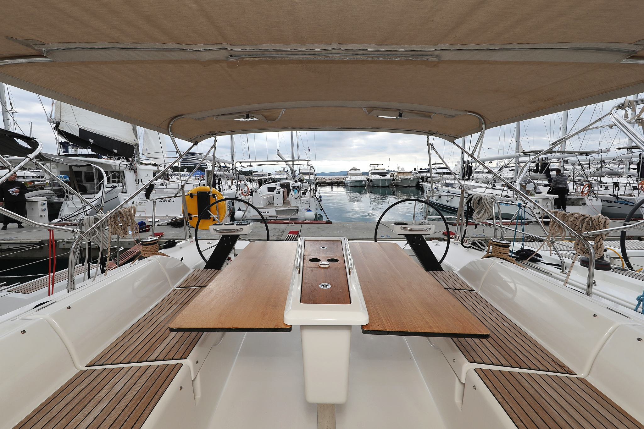 Dufour 430 GL — photo 9