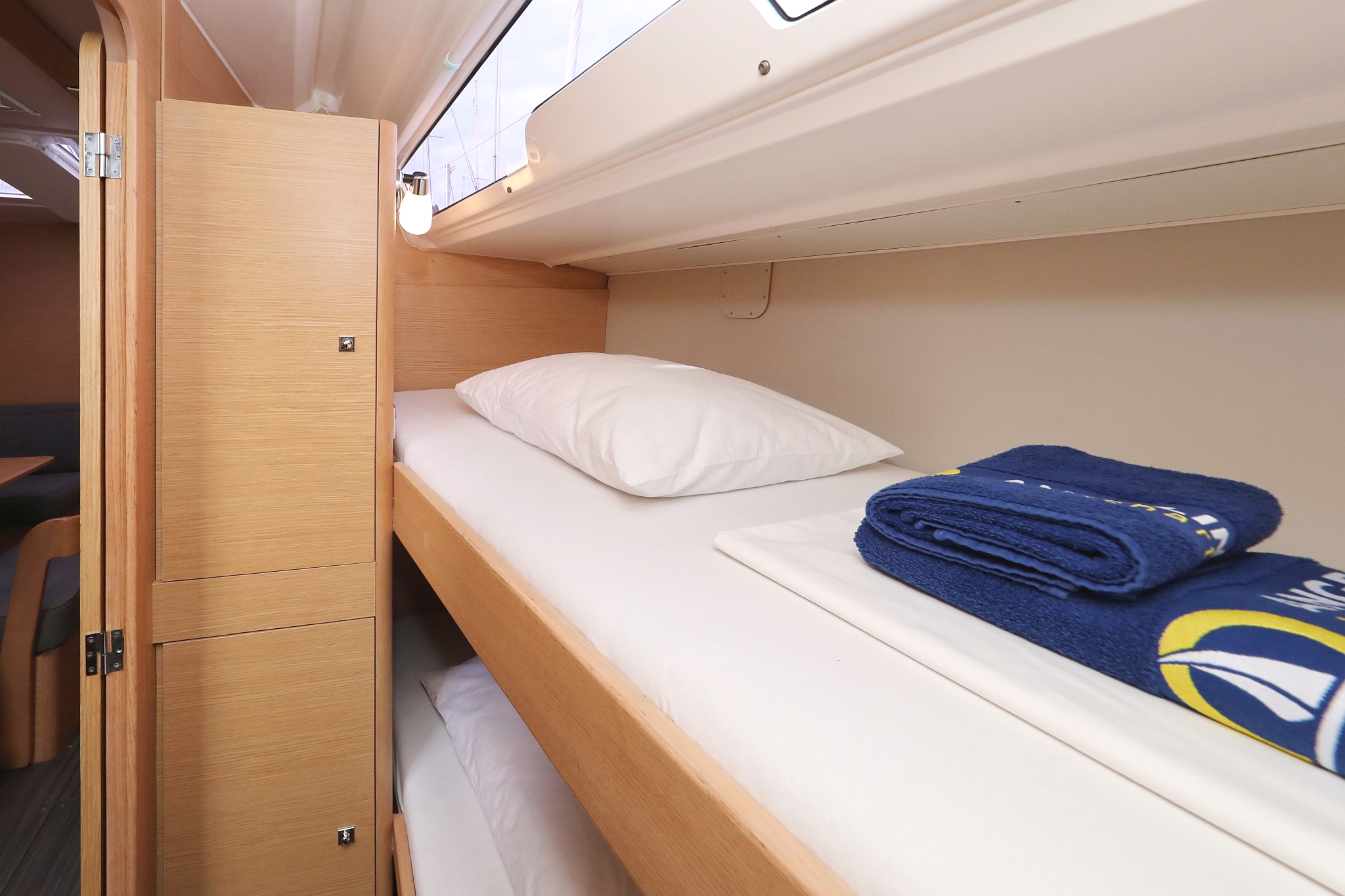 Dufour 430 GL — photo 24