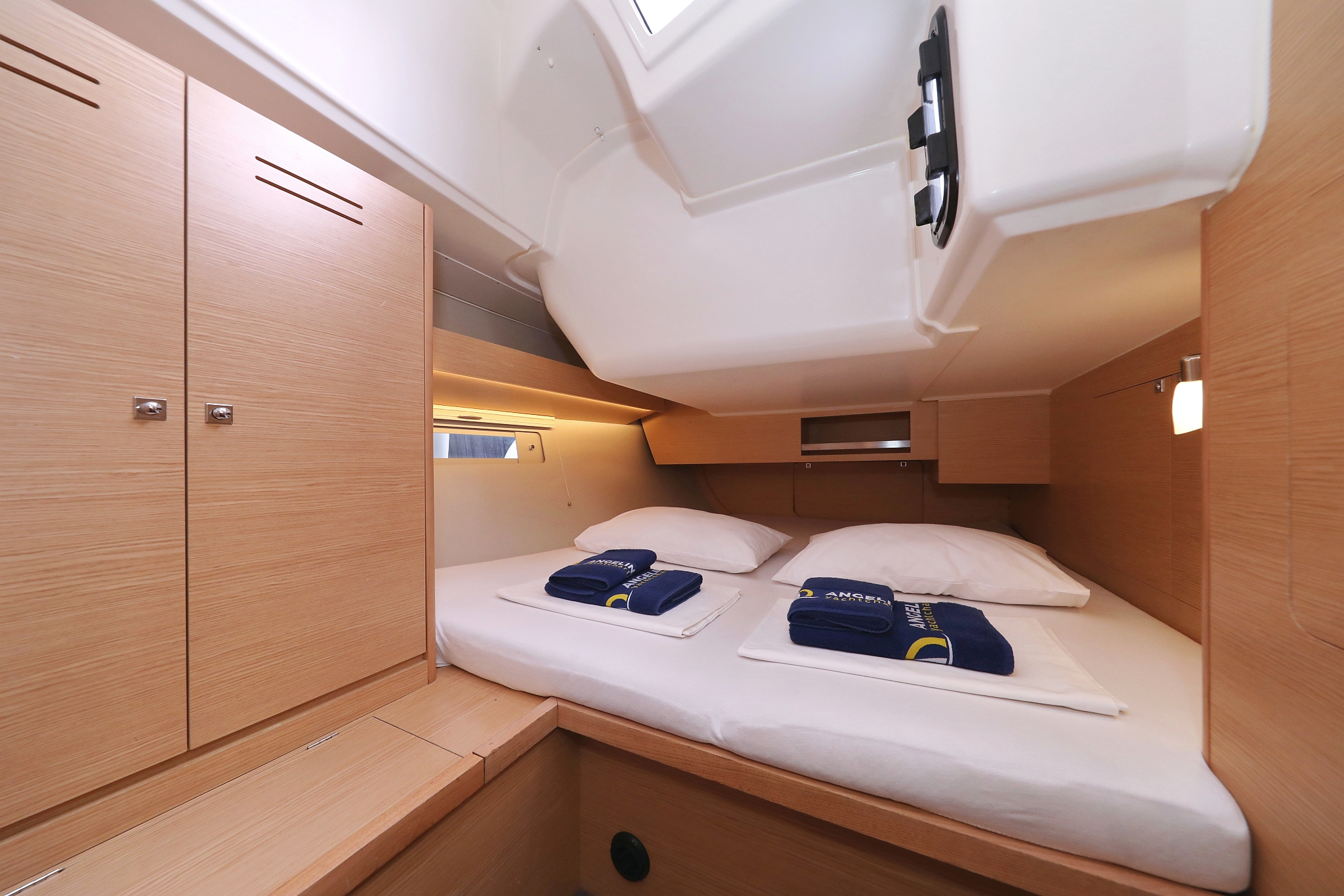 Dufour 430 GL — photo 25