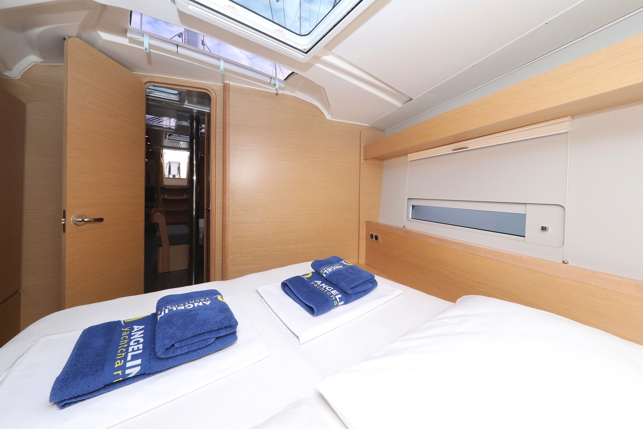 Dufour 430 GL — photo 32