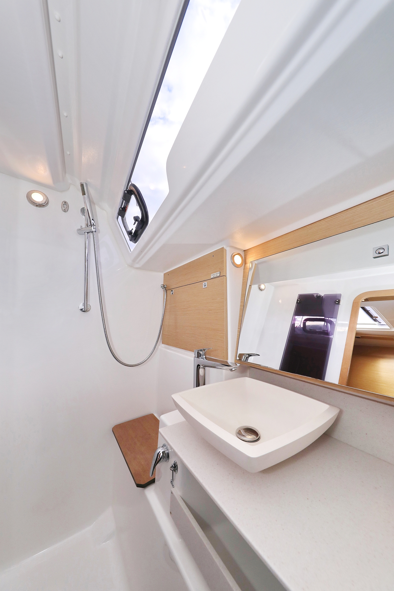 Dufour 430 GL — photo 34