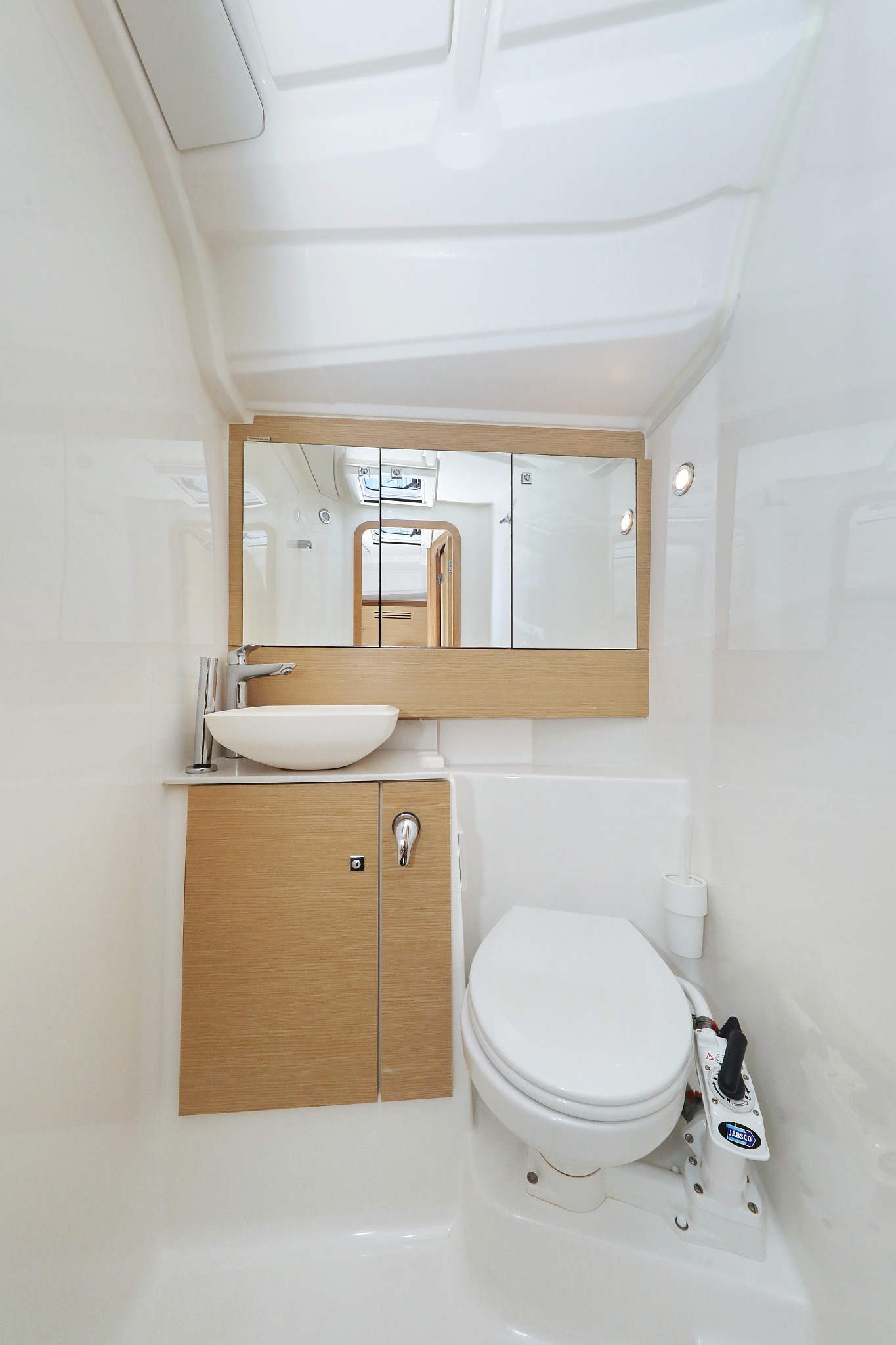 Dufour 430 GL — photo 36