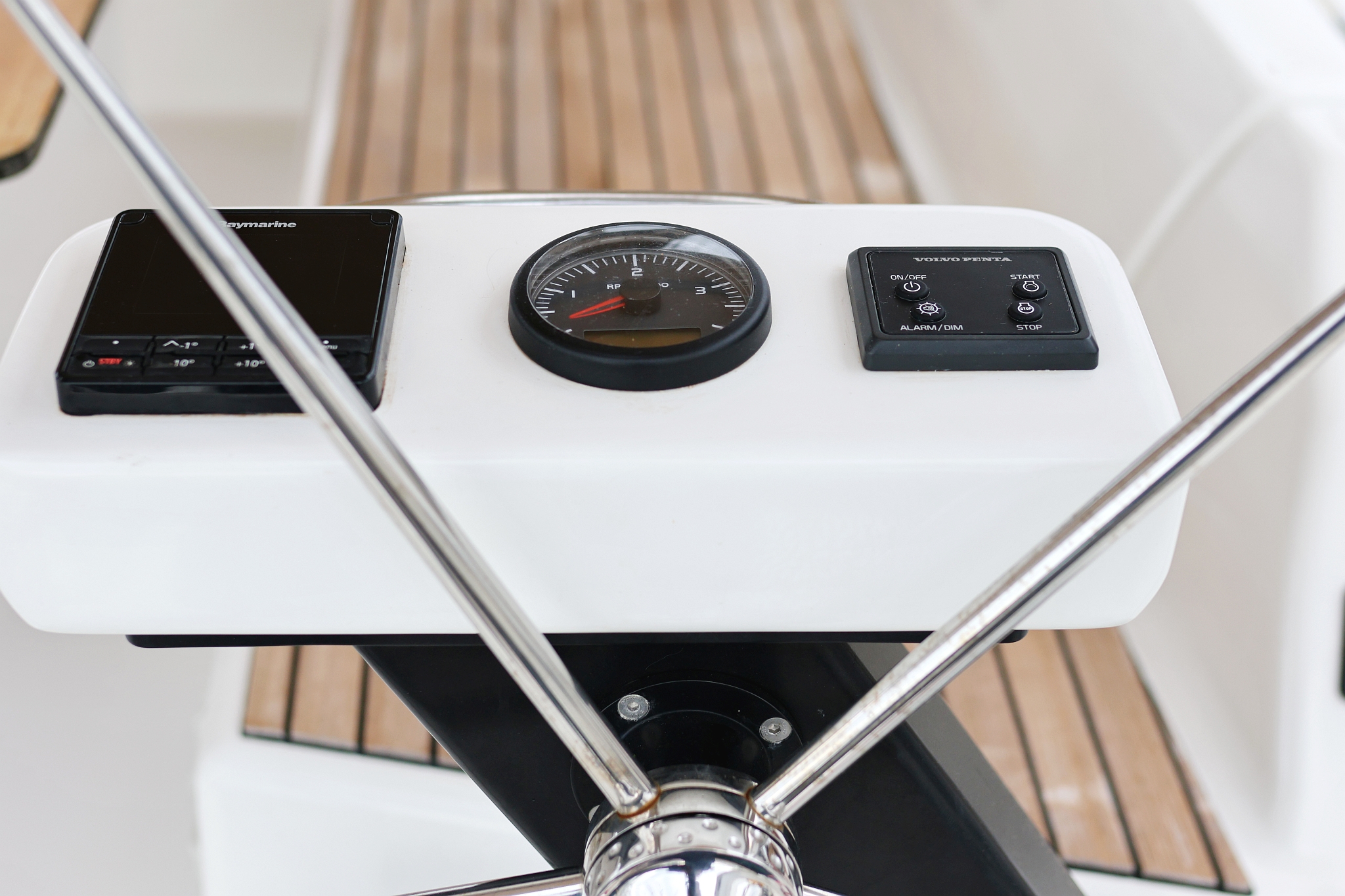 Dufour 430 GL — photo 45