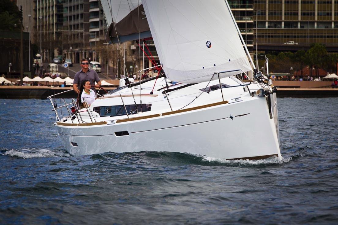 Sun Odyssey 389 — photo 9