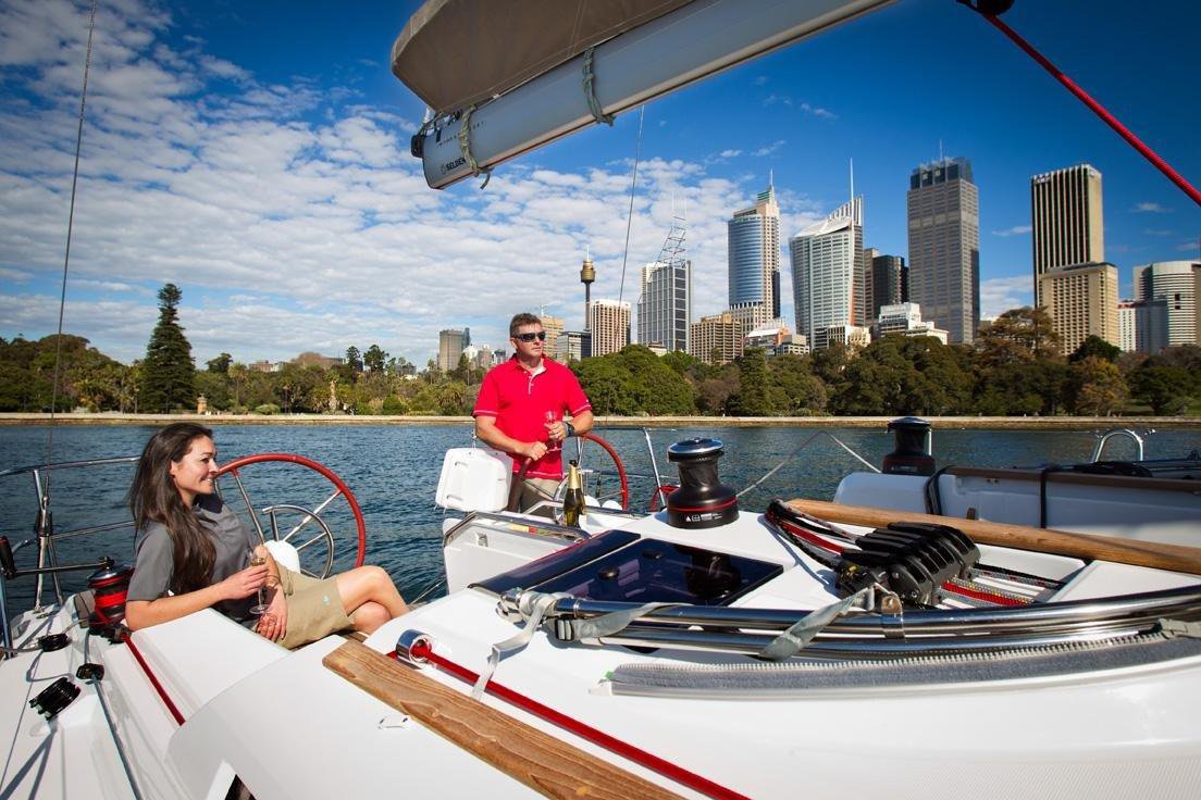 Sun Odyssey 389 — photo 11