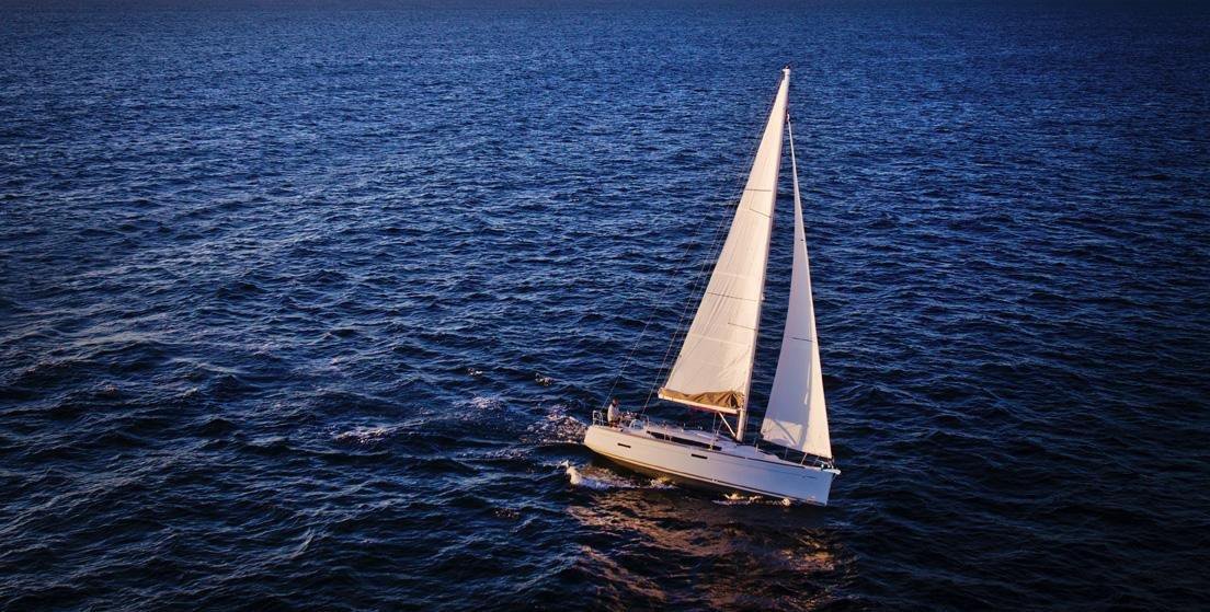 Sun Odyssey 389 — photo 14