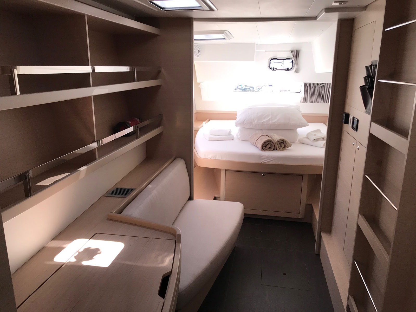 Lagoon 42 OW — photo 21