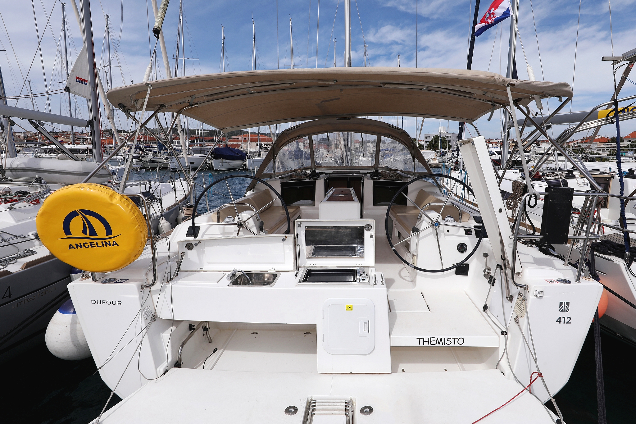Dufour 412 GL — photo 39