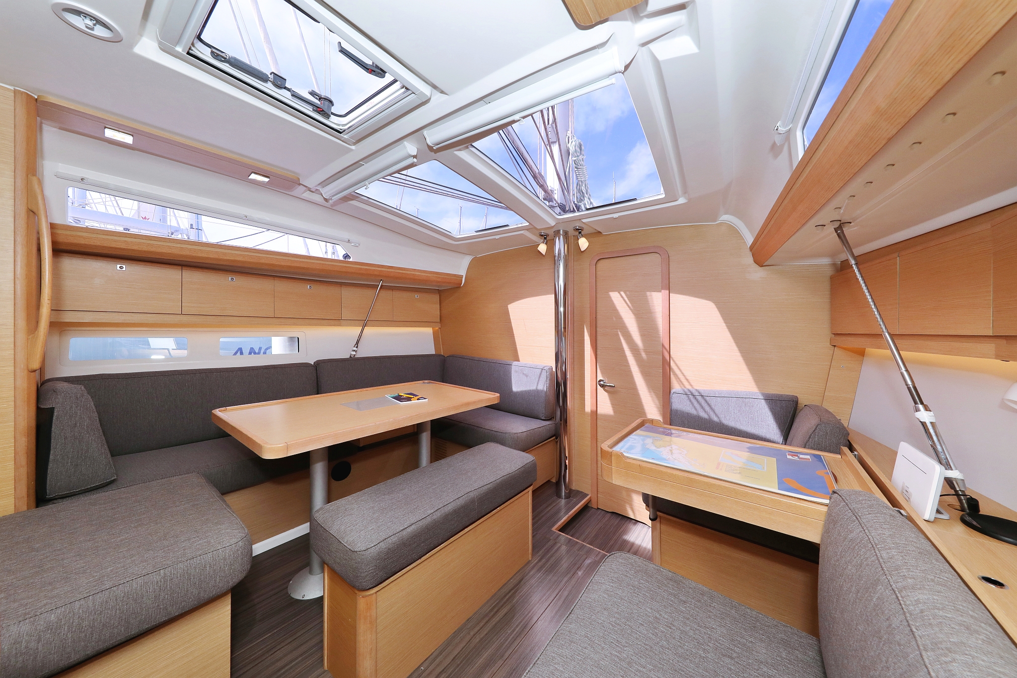 Dufour 412 GL — photo 3