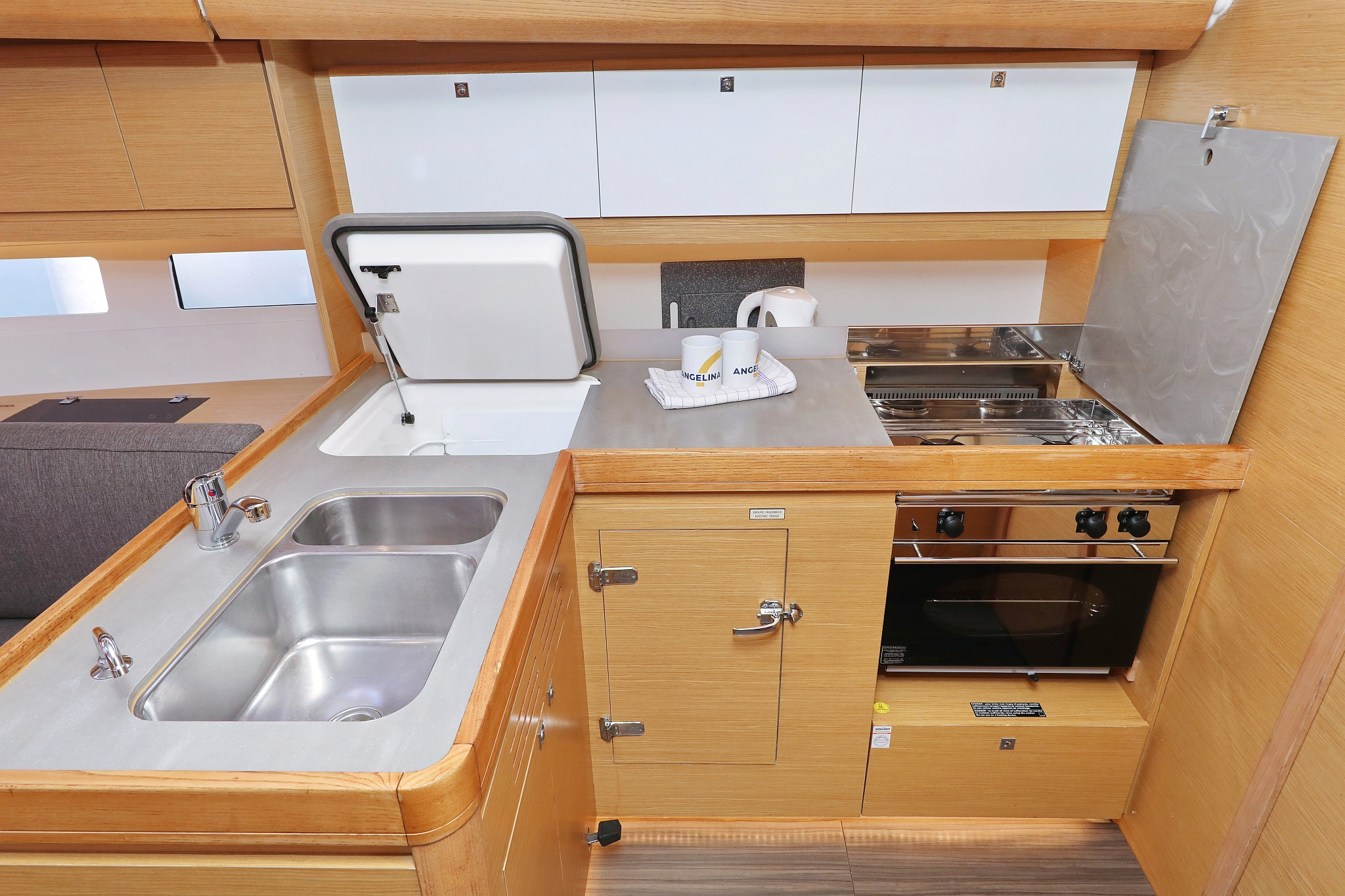 Dufour 412 GL — photo 11