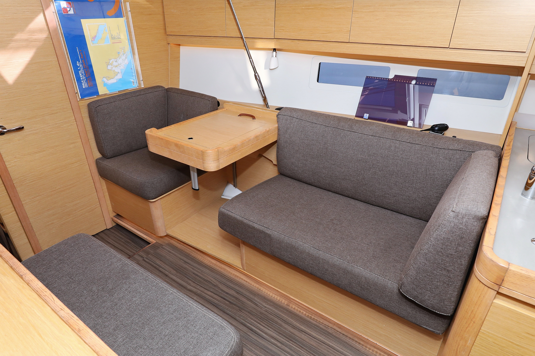 Dufour 412 GL — photo 15