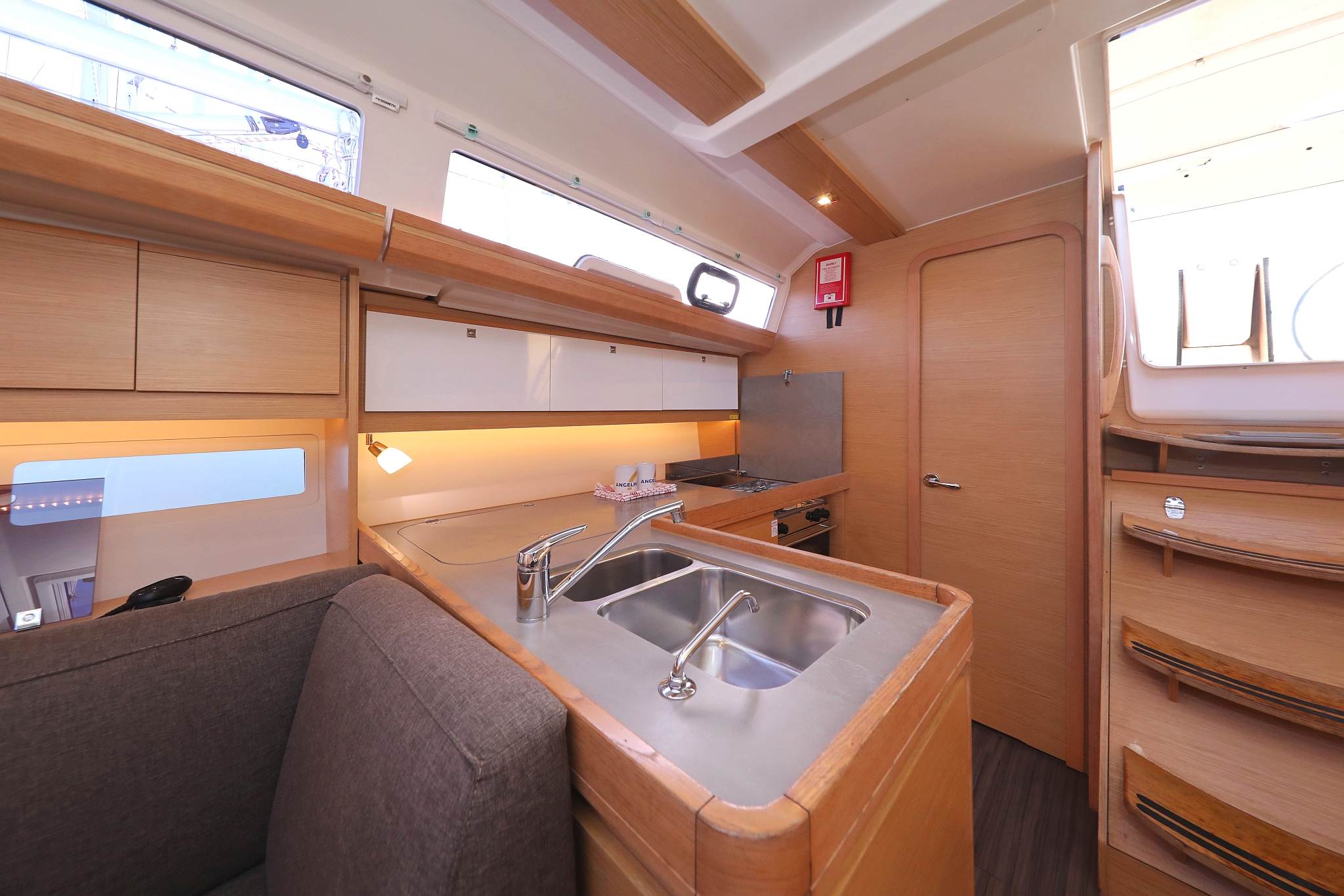 Dufour 412 GL — photo 20