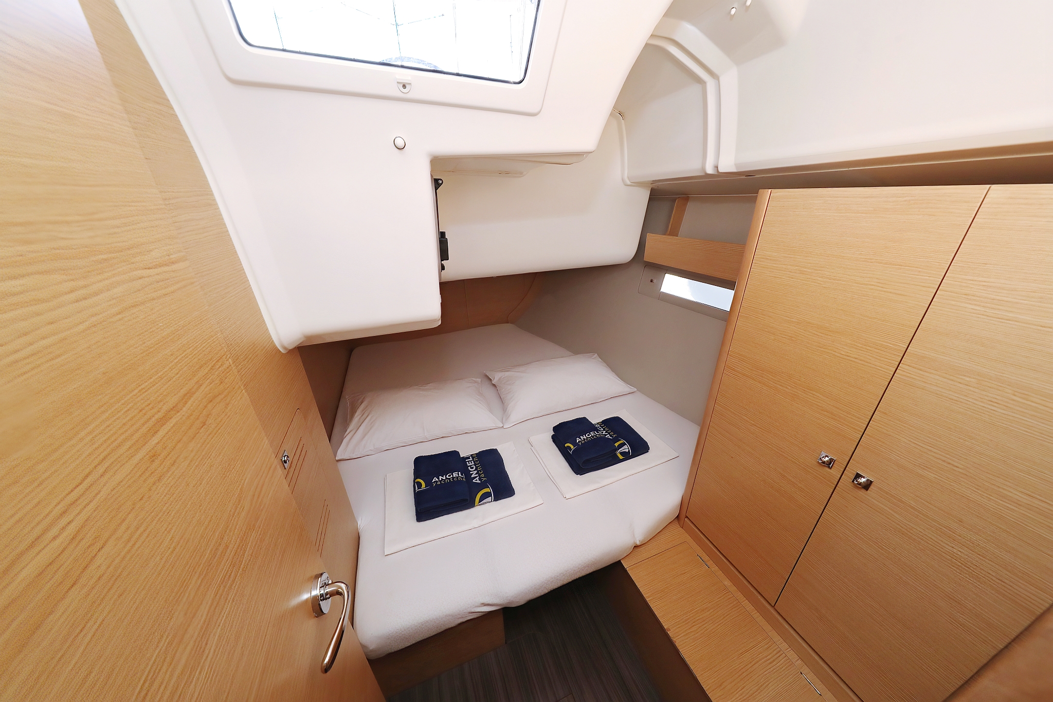 Dufour 412 GL — photo 25